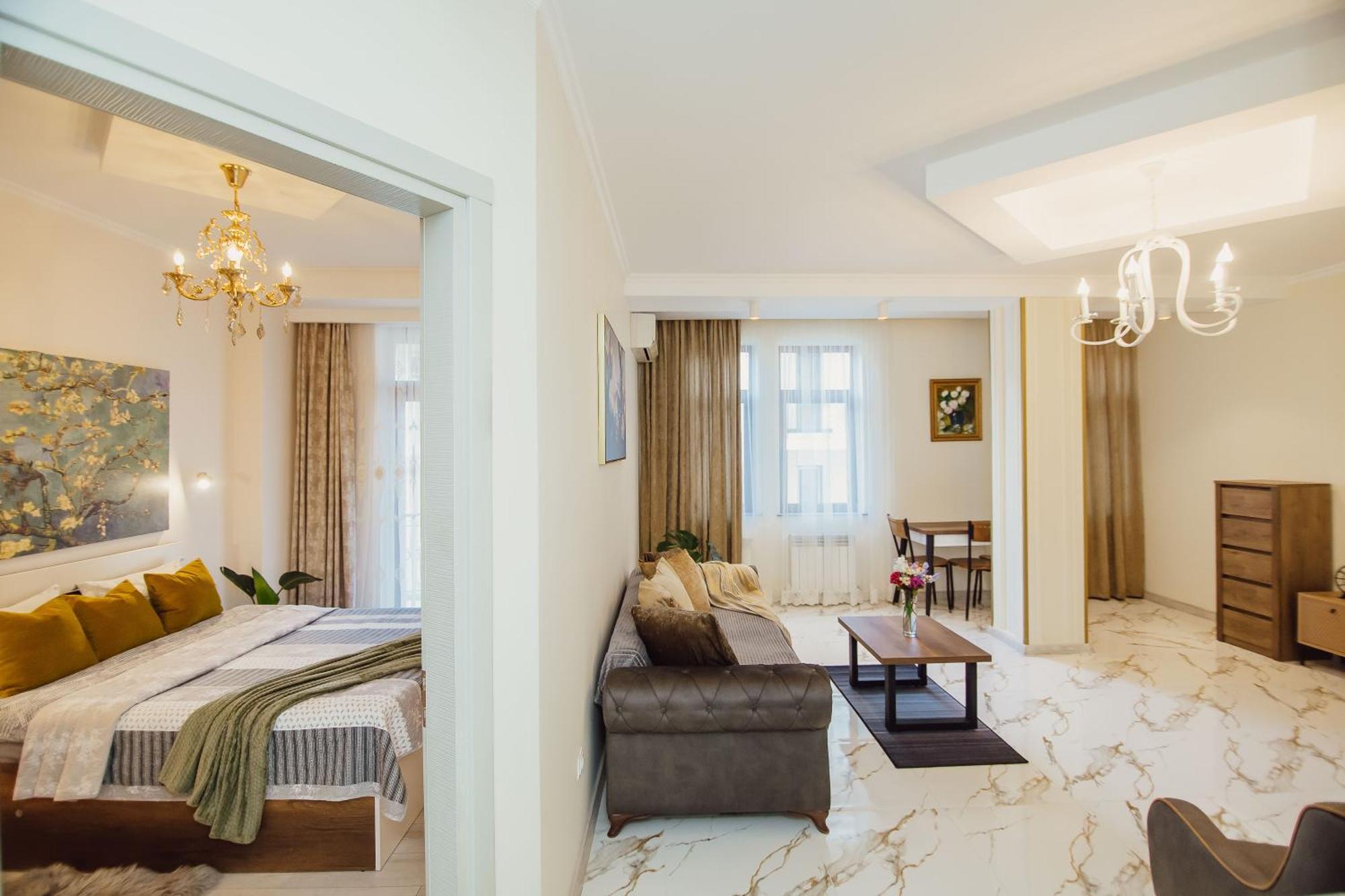 Ekaterine'S Apartments Batumi Cameră foto
